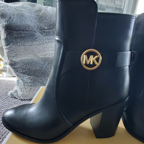 Michael Kors Booties - Picture 3 of 4